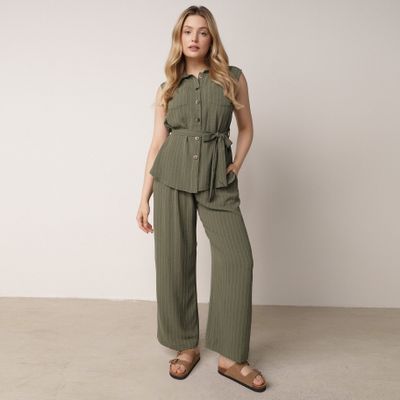 Kombinezon damski casual born2be ze sklepu: born2be.pl w kategorii: Kombinezony damskie - zdjęcie 054DCF2-170-2564_406284