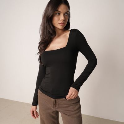 Bluzka damska casual born2be ze sklepu: born2be.pl w kategorii: Bluzki damskie - zdjęcie 054DCF2-170-2564_406774