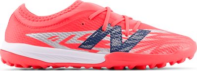 Buty sportowe dziecięce w abstrakcyjnym wzorze New Balance ze sklepu: New Balance Poland w kategorii: Buty sportowe dziecięce - zdjęcie 08F3FC-30B-10813_3215362