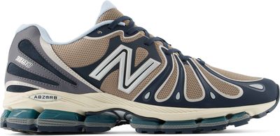 Buty sportowe damskie wiosenne New Balance ze sklepu: New Balance Poland w kategorii: Buty sportowe damskie - zdjęcie 08F3FC-30B-10813_3217425