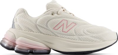 New Balance - Buty sportowe damskie ze sklepu: New Balance Poland w kategorii: Buty sportowe damskie - zdjęcie 08F3FC-30B-10813_3217459