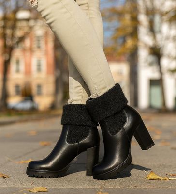 Botki casual na lato ze sklepu: Pantofelek24.pl w kategorii: Botki - zdjęcie 36E097C-33F-2866_33479