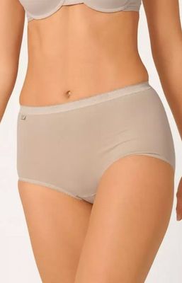 Triumph - Majtki damskie na wiosnę ze sklepu: intimiti.pl w kategorii: Majtki damskie - zdjęcie 3B4B001-93A-4736_229947