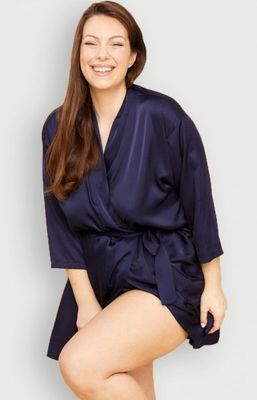 Szlafrok damski casual Mona ze sklepu: intimiti.pl w kategorii: Szlafroki damskie - zdjęcie 3B4B001-93A-4736_236458