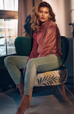 Bluza damska koronkowa Figl ze sklepu: intimiti.pl w kategorii: Bluzy damskie - zdjęcie 3B4B001-93A-4736_240889