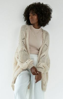 Sweter damski casual Fobya ze sklepu: intimiti.pl w kategorii: Swetry damskie - zdjęcie 3B4B001-93A-4736_247559