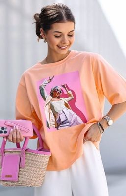 Bluzka damska w nadruki Lara Fashion ze sklepu: intimiti.pl w kategorii: Bluzki damskie - zdjęcie 3B4B001-93A-4736_247652