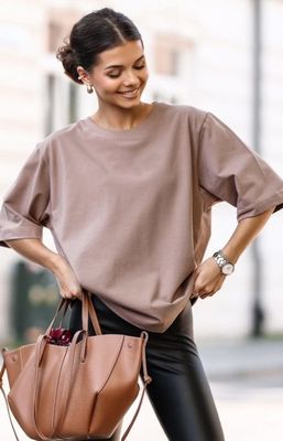 Bluzka damska Lara Fashion ze sklepu: intimiti.pl w kategorii: Bluzki damskie - zdjęcie 3B4B001-93A-4736_251033