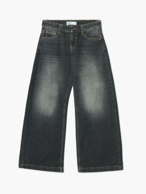 Jeansy damskie casualowe ze sklepu: Cropp w kategorii: Jeansy damskie - zdjęcie 4198BBB-532-6969_016KA-90J