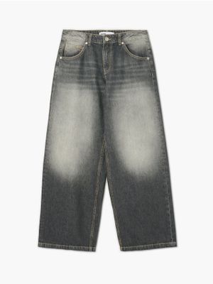 Jeansy damskie młodzieżowe ze sklepu: Cropp w kategorii: Jeansy damskie - zdjęcie 4198BBB-532-6969_017KA-90J