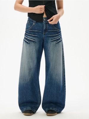 Jeansy damskie na wiosnę ze sklepu: Cropp w kategorii: Jeansy damskie - zdjęcie 4198BBB-532-6969_018KA-59M