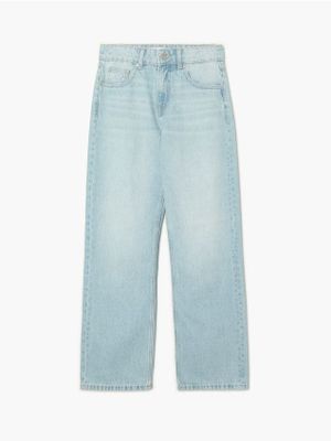 Jeansy damskie na wiosnę ze sklepu: Cropp w kategorii: Jeansy damskie - zdjęcie 4198BBB-532-6969_033KA-50J