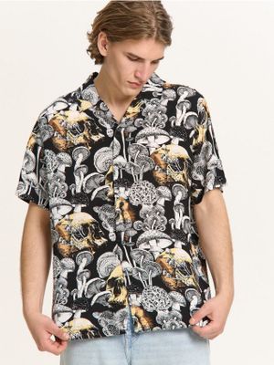 Koszula męska ze sklepu: Cropp w kategorii: Koszule męskie - zdjęcie 4198BBB-532-6969_037HY-99X