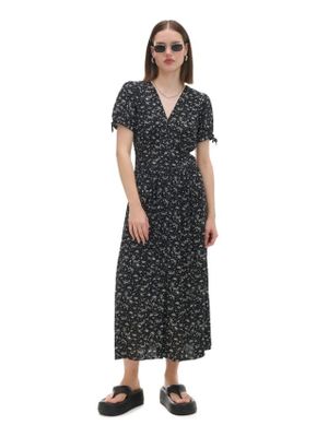 Sukienka na lato ze sklepu: Cropp w kategorii: Sukienki - zdjęcie 4198BBB-532-6969_1441S-99M