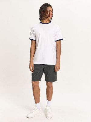 Spodenki męskie casual ze sklepu: Cropp w kategorii: Spodenki męskie - zdjęcie 4198BBB-532-6969_205HY-90X