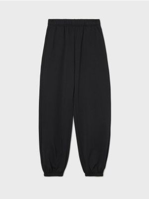 Spodnie damskie jesienne ze sklepu: Cropp w kategorii: Spodnie damskie - zdjęcie 4198BBB-532-6969_234HX-99X