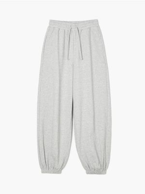 Spodnie męskie casual ze sklepu: Cropp w kategorii: Spodnie męskie - zdjęcie 4198BBB-532-6969_275HY-09M