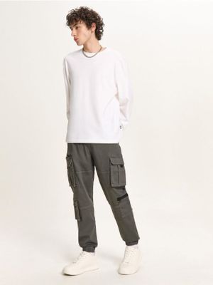 Spodnie męskie ze sklepu: Cropp w kategorii: Spodnie męskie - zdjęcie 4198BBB-532-6969_336HY-90X