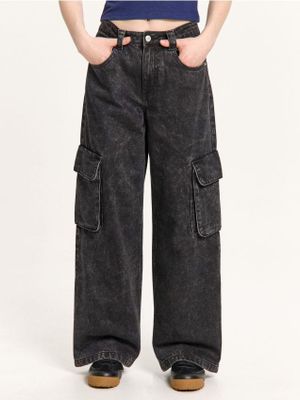 Jeansy damskie ze sklepu: Cropp w kategorii: Jeansy damskie - zdjęcie 4198BBB-532-6969_557HX-99M