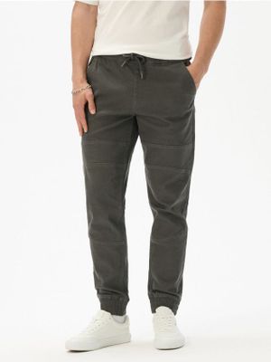 Spodnie męskie ze sklepu: Cropp w kategorii: Spodnie męskie - zdjęcie 4198BBB-532-6969_646KD-86X