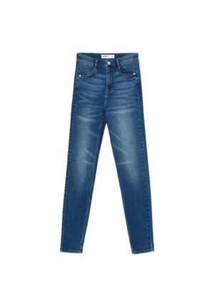 Jeansy damskie ze sklepu: Cropp w kategorii: Jeansy damskie - zdjęcie 4198BBB-532-6969_759AQ-55J