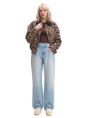 Jeansy damskie na wiosnę ze sklepu: Cropp w kategorii: Jeansy damskie - zdjęcie 4198BBB-532-6969_781FK-50J