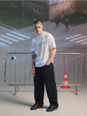 Jeansy męskie ze sklepu: Cropp w kategorii: Jeansy męskie - zdjęcie 4198BBB-532-6969_832FO-99J