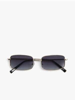 Okulary przeciwsłoneczne jesienny ze sklepu: Cropp w kategorii: Okulary przeciwsłoneczne męskie - zdjęcie 4198BBB-532-6969_932IF-SLV