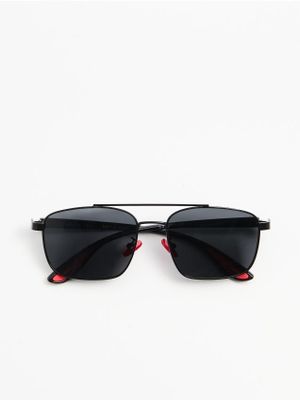 Okulary przeciwsłoneczne wiosenny ze sklepu: Cropp w kategorii: Okulary przeciwsłoneczne męskie - zdjęcie 4198BBB-532-6969_940IF-99X