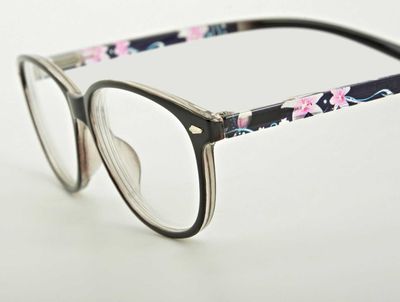 Okulary korekcyjne damskie ze sklepu: Stylion w kategorii: Okulary korekcyjne damskie - zdjęcie 4D4DD33-06F-2088_5657