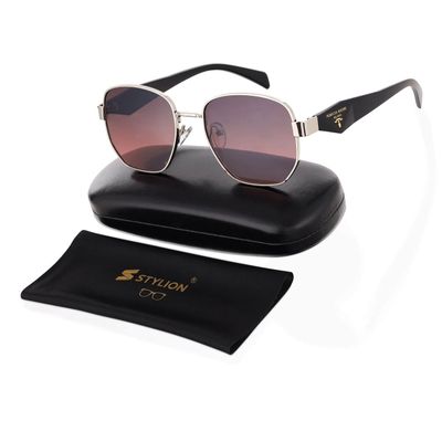 Okulary przeciwsłoneczne damskie ze sklepu: Stylion w kategorii: Okulary przeciwsłoneczne damskie - zdjęcie 4D4DD33-06F-2088_9714