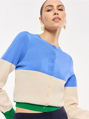 Sweter damski casual Mohito ze sklepu: Mohito w kategorii: Swetry damskie - zdjęcie 55A556F-010-6967_013IP