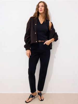 Jeansy damskie Mohito ze sklepu: Mohito w kategorii: Jeansy damskie - zdjęcie 55A556F-010-6967_147KH