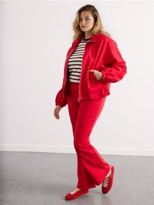 Bluza damska Mohito ze sklepu: Mohito w kategorii: Bluzy damskie - zdjęcie 55A556F-010-6967_272IM