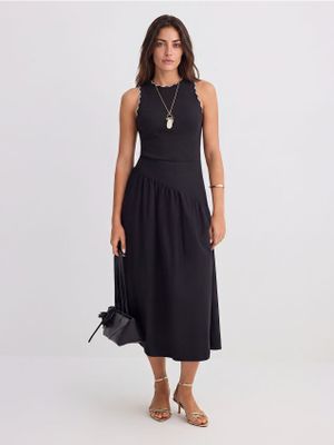 Sukienka letnia elegancka Mohito ze sklepu: Mohito w kategorii: Sukienki - zdjęcie 55A556F-010-6967_378LE