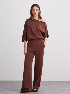 Spodnie damskie eleganckie Mohito ze sklepu: Mohito w kategorii: Spodnie damskie - zdjęcie 55A556F-010-6967_473KT