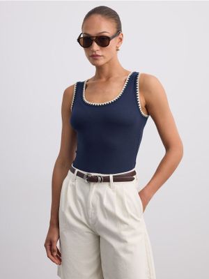 Mohito - Bluzka damska casualowa ze sklepu: Mohito w kategorii: Bluzki damskie - zdjęcie 55A556F-010-6967_527LE