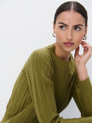 Sweter damski na zimę Mohito ze sklepu: Mohito w kategorii: Swetry damskie - zdjęcie 55A556F-010-6967_675CY