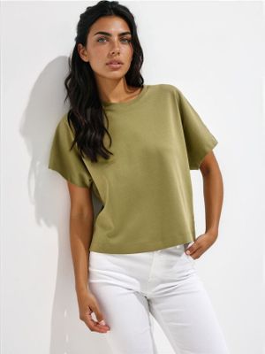 Bluzka damska casual Mohito ze sklepu: Mohito w kategorii: Bluzki damskie - zdjęcie 55A556F-010-6967_711GX