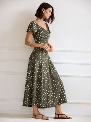 Sukienka Mohito ze sklepu: Mohito w kategorii: Sukienki - zdjęcie 55A556F-010-6967_792KK