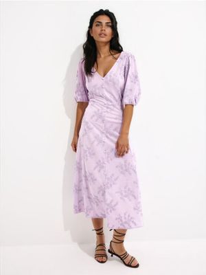 Sukienka casual Mohito ze sklepu: Mohito w kategorii: Sukienki - zdjęcie 55A556F-010-6967_848JT