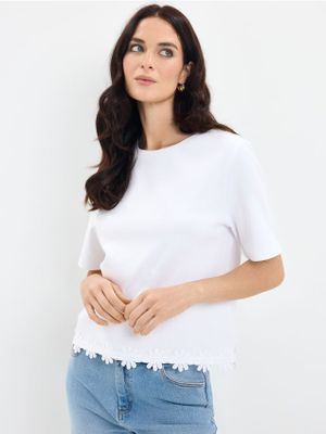 Bluzka damska casual Mohito ze sklepu: Mohito w kategorii: Bluzki damskie - zdjęcie 55A556F-010-6967_879LD
