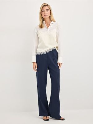 Mohito - Spodnie damskie eleganckie ze sklepu: Mohito w kategorii: Spodnie damskie - zdjęcie 55A556F-010-6967_890IW