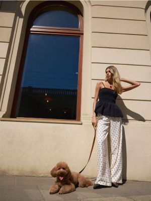 Bluzka damska elegancka Mohito ze sklepu: Mohito w kategorii: Bluzki damskie - zdjęcie 55A556F-010-6967_893HE