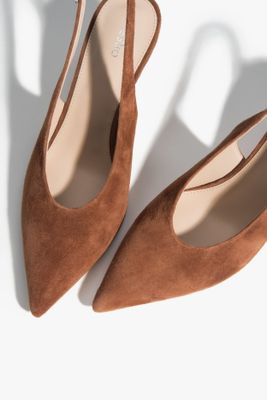 Czółenka casual ze sklepu: Estro w kategorii: Czółenka - zdjęcie 5A36CC-E79-13791_14947852091740
