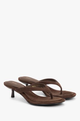 Klapki damskie eleganckie ze sklepu: Estro w kategorii: Klapki damskie - zdjęcie 5A36CC-E79-13791_15582711578972