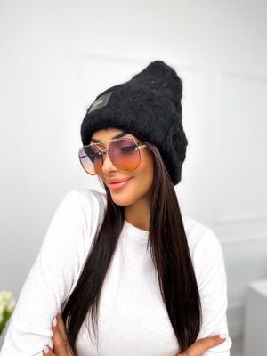Czapka zimowa damska casual na wiosnę ModnaKiecka.pl ze sklepu: ModnaKiecka.pl w kategorii: Czapki zimowe damskie - zdjęcie 64ECE52-355-6290_23058664