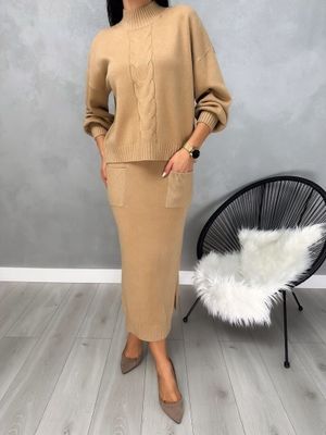 Komplet casual ModnaKiecka.pl ze sklepu: ModnaKiecka.pl w kategorii: Komplety i garnitury damskie - zdjęcie 64ECE52-355-6290_23065165
