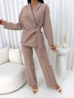 Komplet casual ModnaKiecka.pl ze sklepu: ModnaKiecka.pl w kategorii: Komplety i garnitury damskie - zdjęcie 64ECE52-355-6290_23072656
