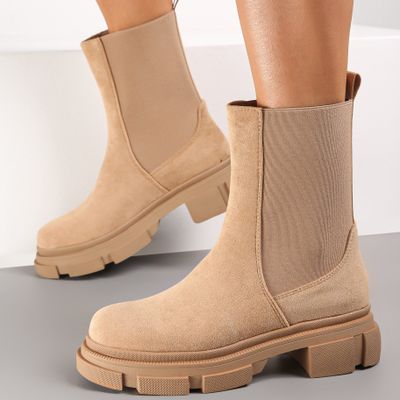 Botki casual Renee ze sklepu: renee.pl w kategorii: Botki - zdjęcie 6BEED23A-9DF-769_203883